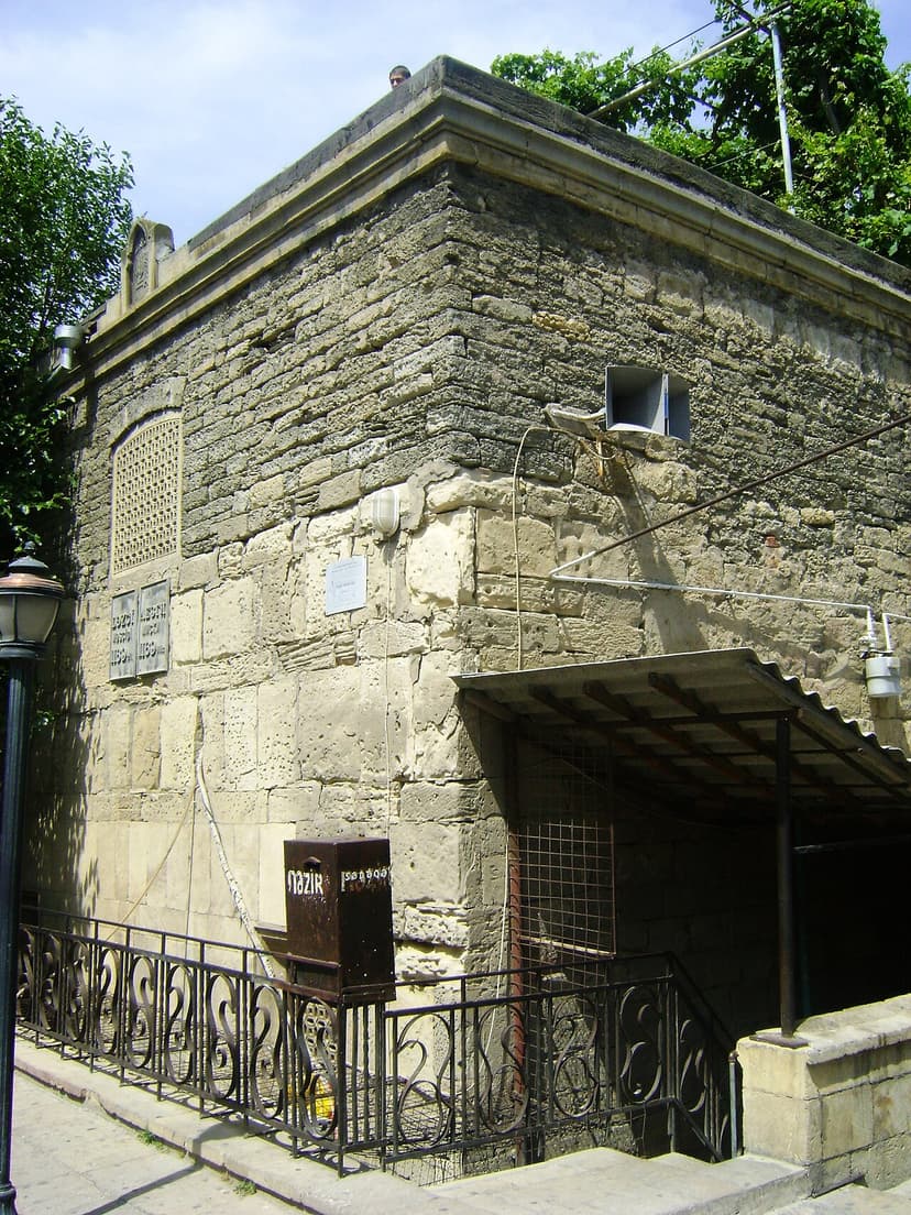 Ləzgi (Aşur) Məscidi