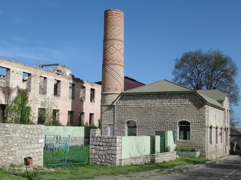 Saatlı Məscidi