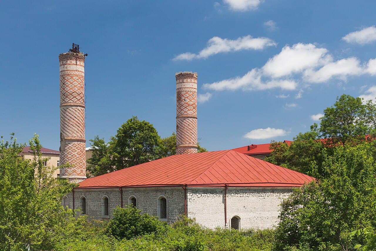 Yuxarı Gövhər Ağa Məscidi